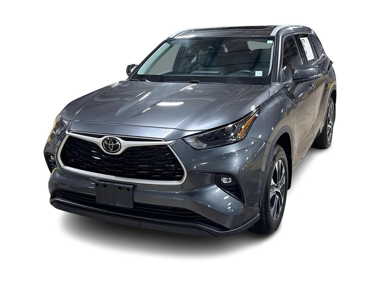 Thumbnail: 2022 Toyota Highlander - 1