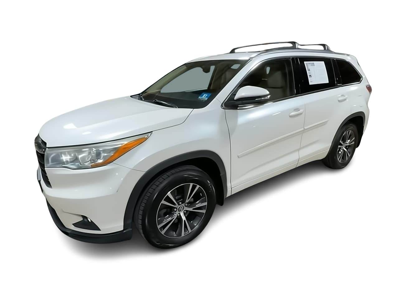 Thumbnail: 2016 Toyota Highlander - 1