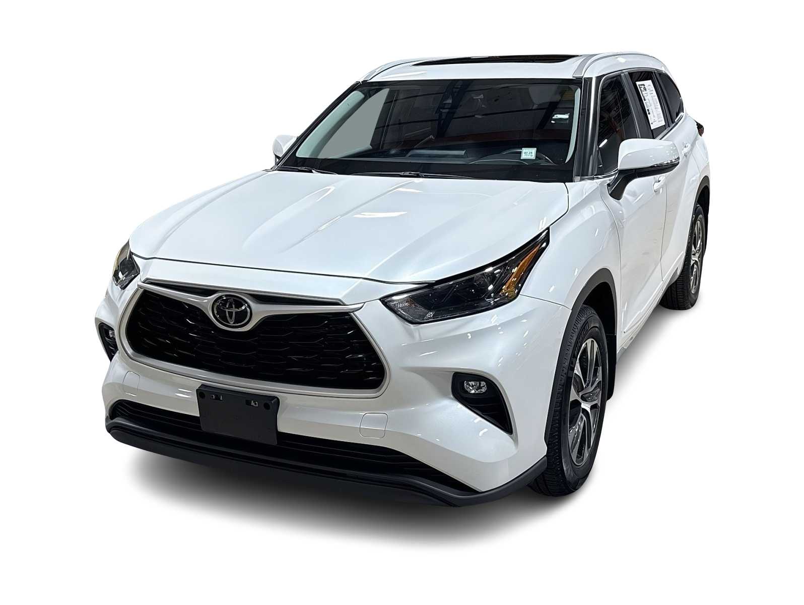 Thumbnail: 2023 Toyota Highlander - 1