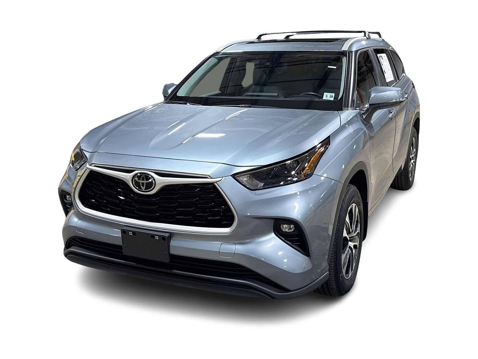 Thumbnail: 2023 Toyota Highlander - 1