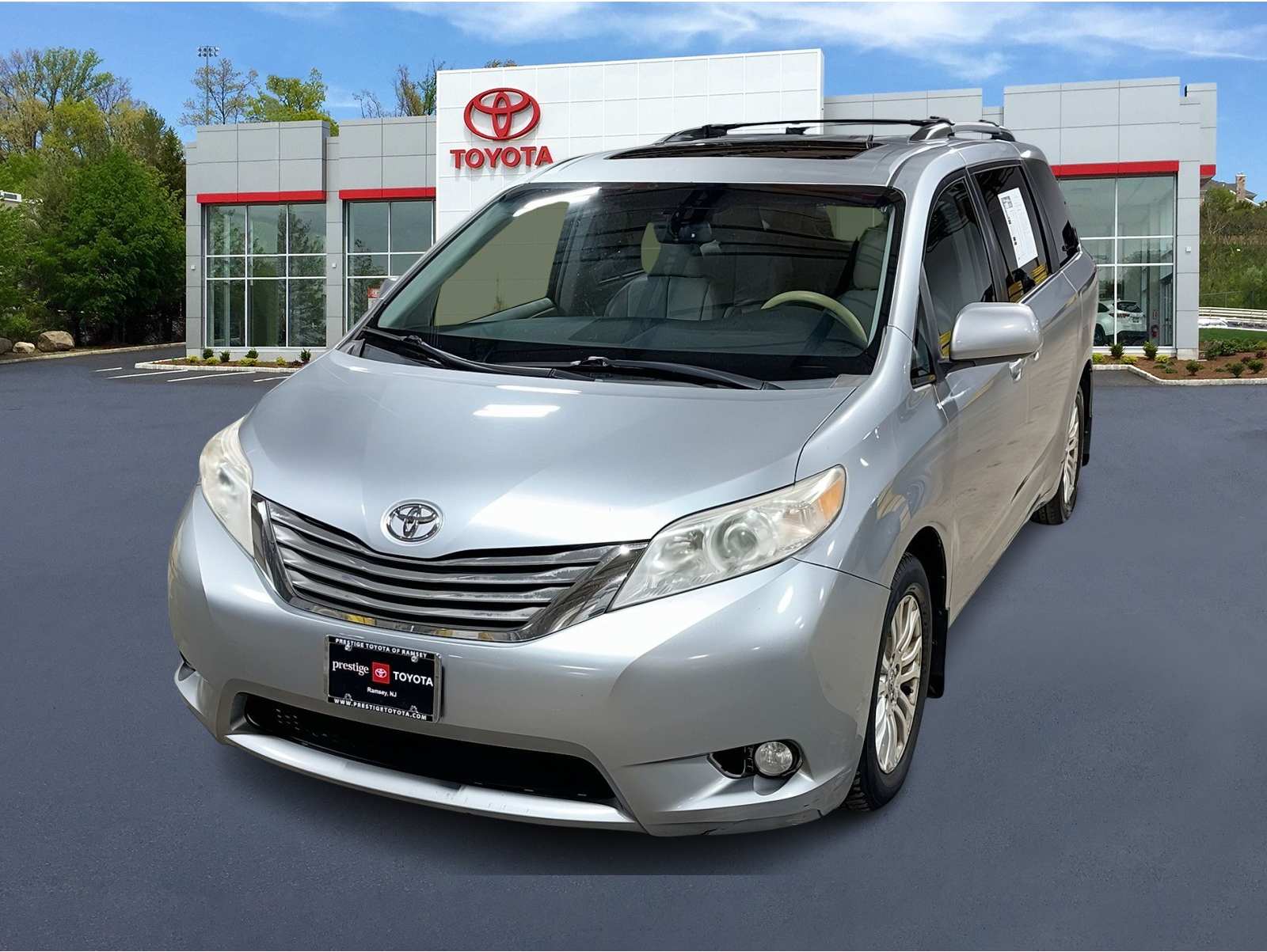 2011 Toyota Sienna XLE
