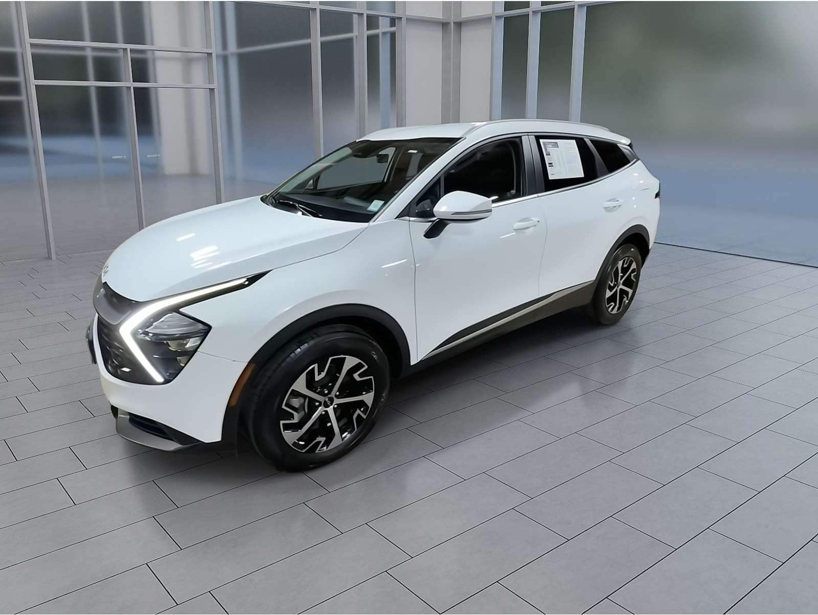 2023 Kia Sportage EX's photo