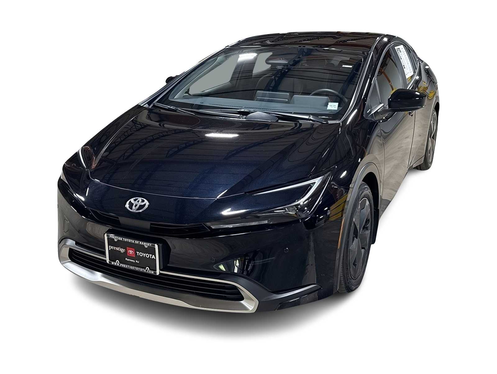 Thumbnail: 2024 Toyota Prius Prime - 1
