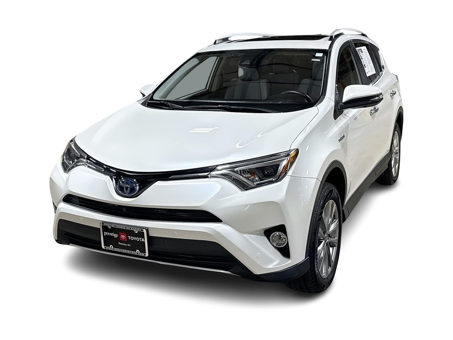 Thumbnail: 2016 Toyota RAV4 - 1