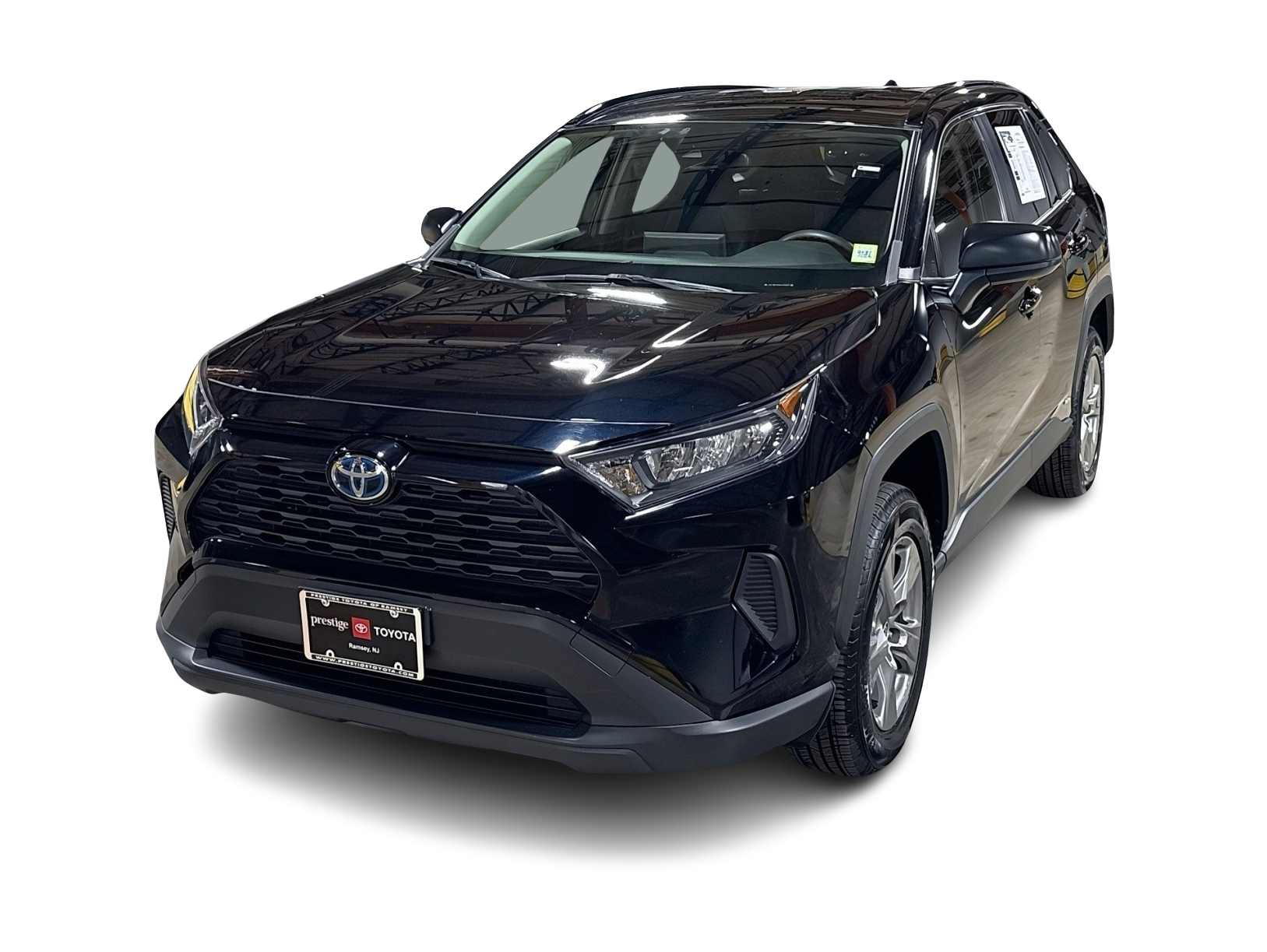 Thumbnail: 2022 Toyota RAV4 - 1