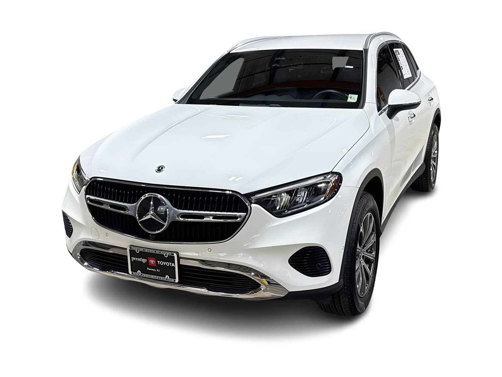 Thumbnail: 2024 Mercedes-Benz GLC - 1