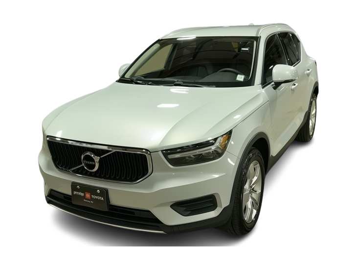 2022 Volvo XC40 T5 Momentum -
                  Ramsey, NJ