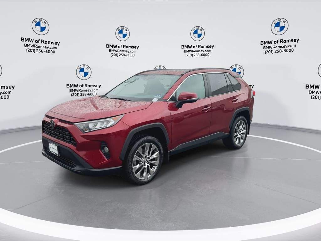 2019 Toyota RAV4 XLE Premium