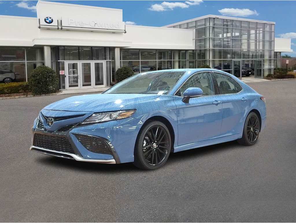 2024 Toyota Camry XSE's photo