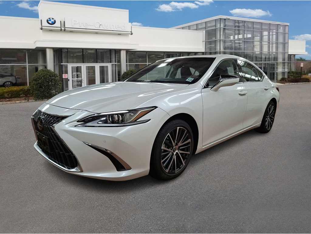 2024 Lexus ES 350's photo