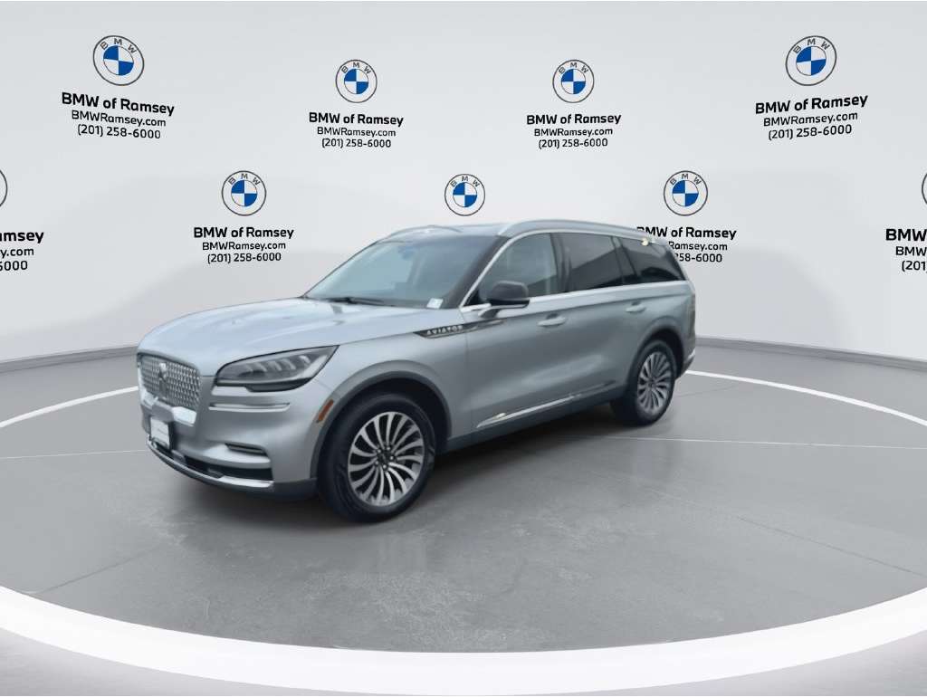 2023 Lincoln Aviator Base