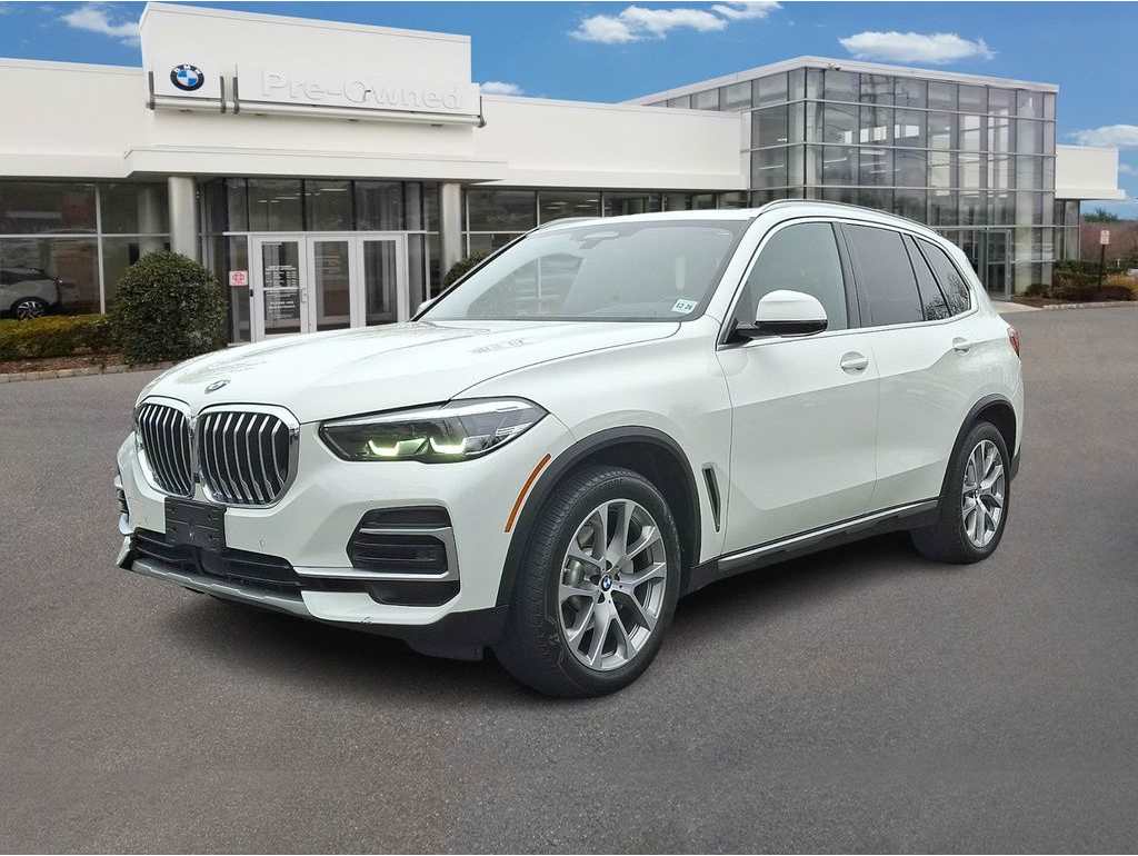2022 BMW X5 40i's photo