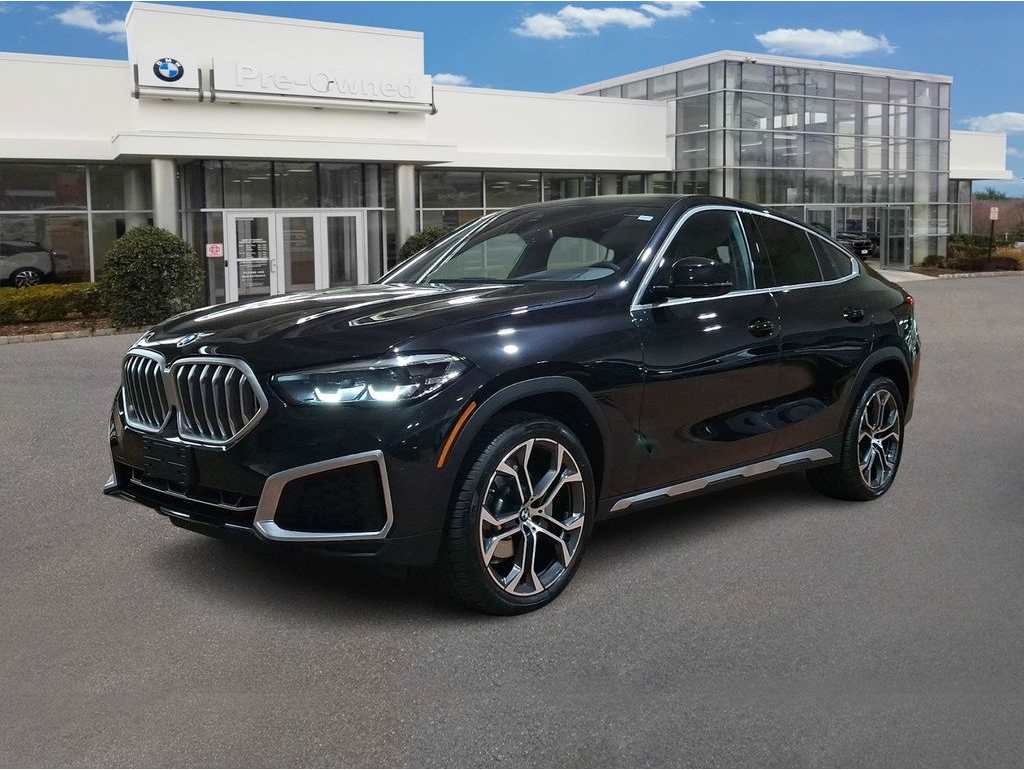 2023 BMW X6 40i's photo