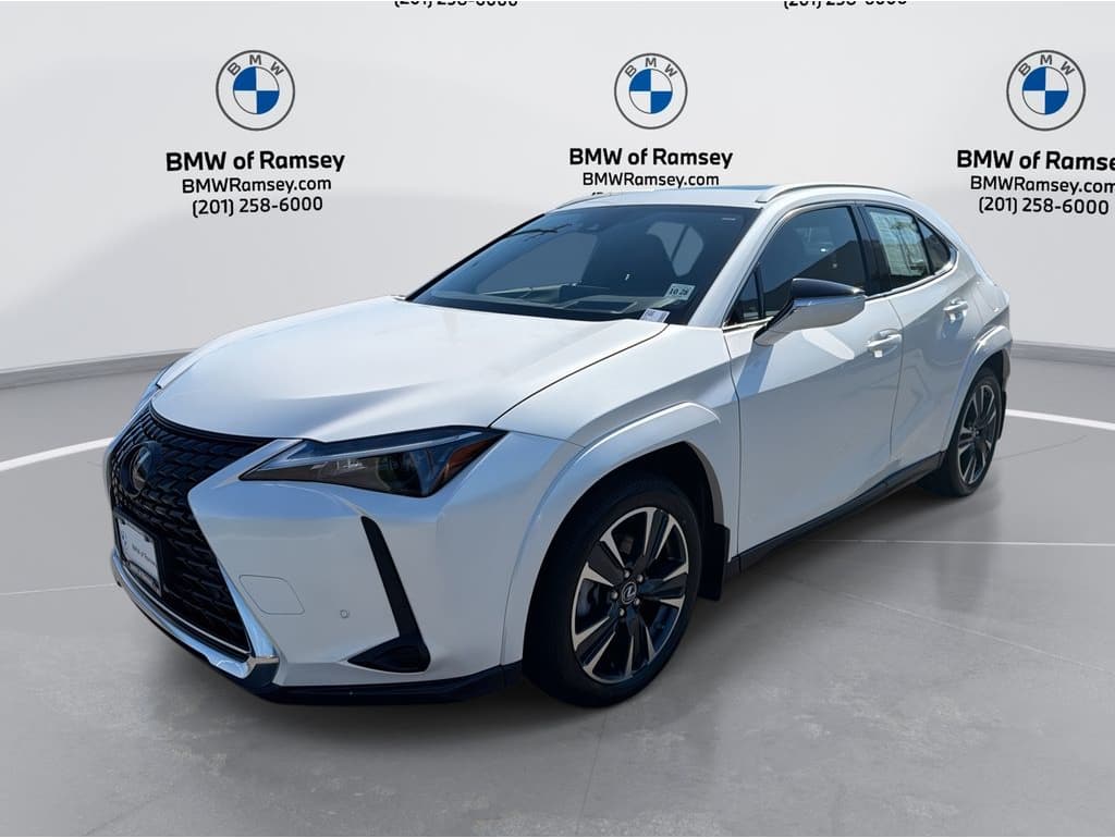 2024 Lexus UX Hybrid