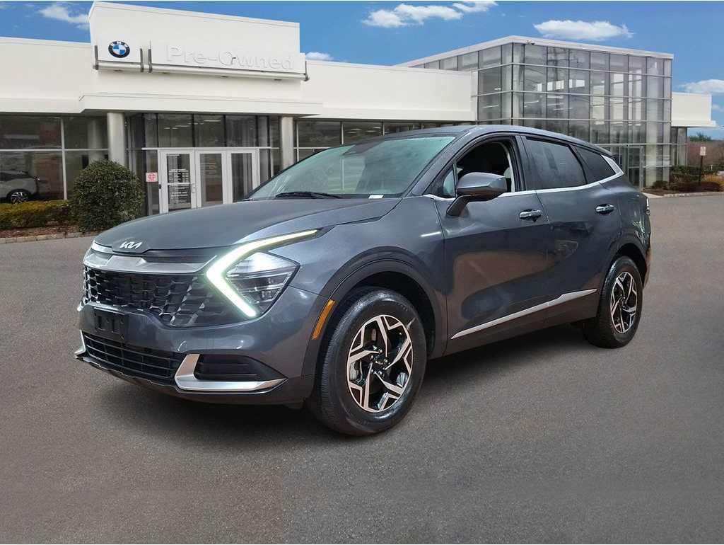 2024 Kia Sportage LX's photo
