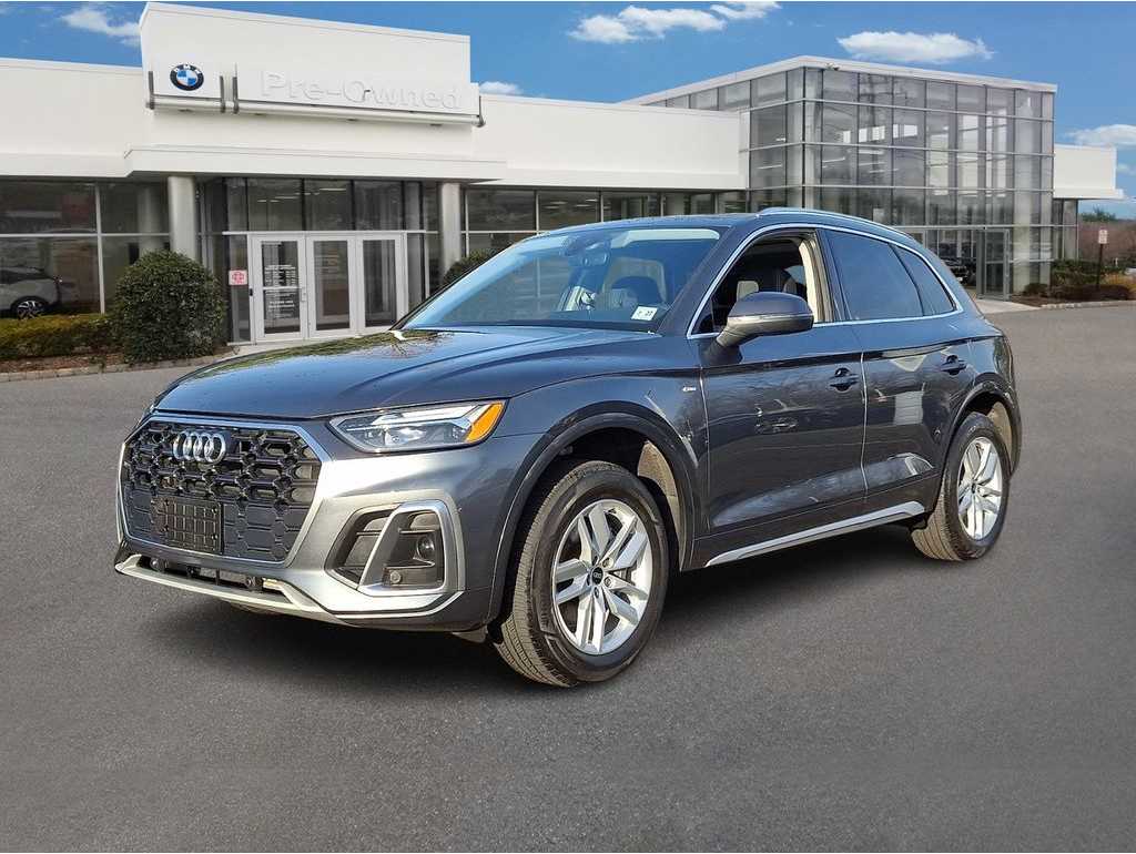 2022 Audi Q5 Premium
