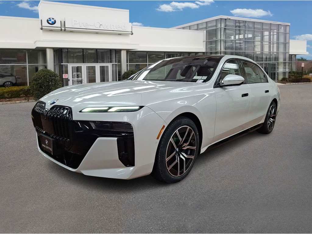 2023 BMW 7 Series 760i