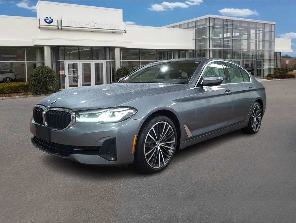 2022 BMW 5 Series 540i's photo