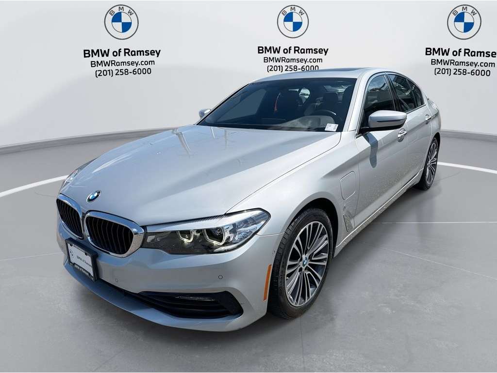 2018 BMW 5 Series 530e