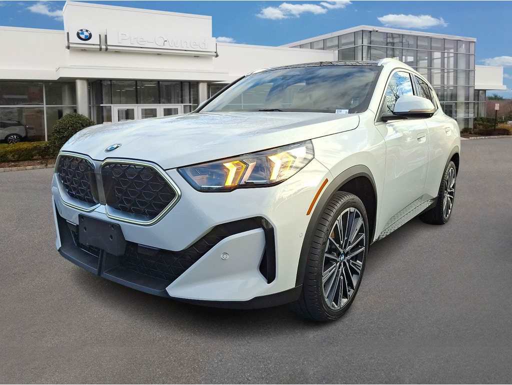 2024 BMW X2 28i's photo