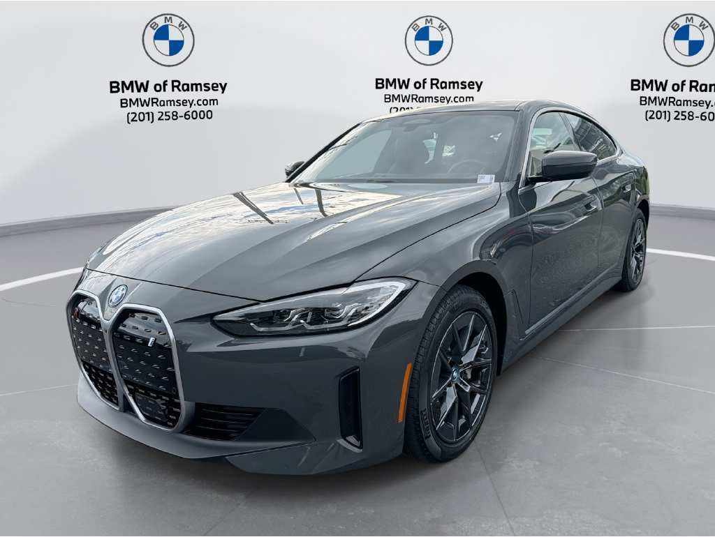 2024 BMW i4