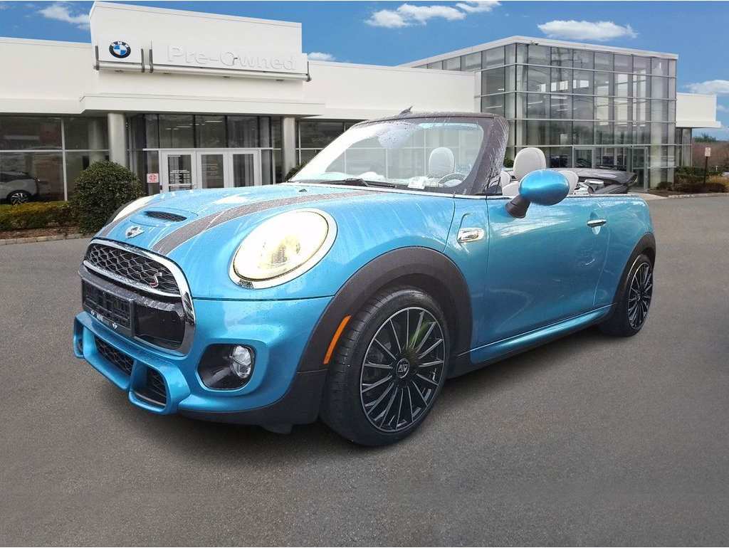 2017 MINI Cooper S's photo