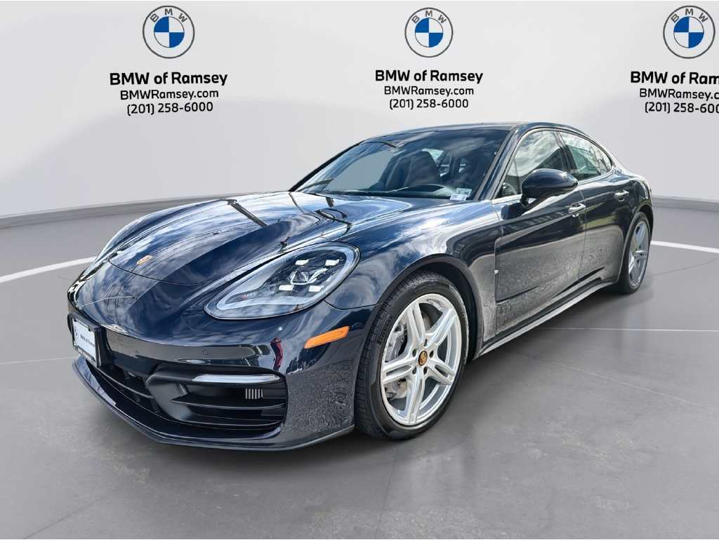 2021 Porsche Panamera Base
