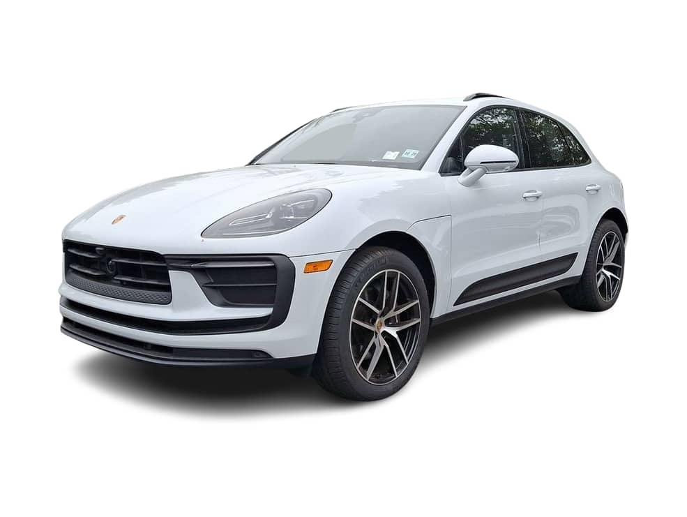 Thumbnail: 2025 Porsche Macan - 1