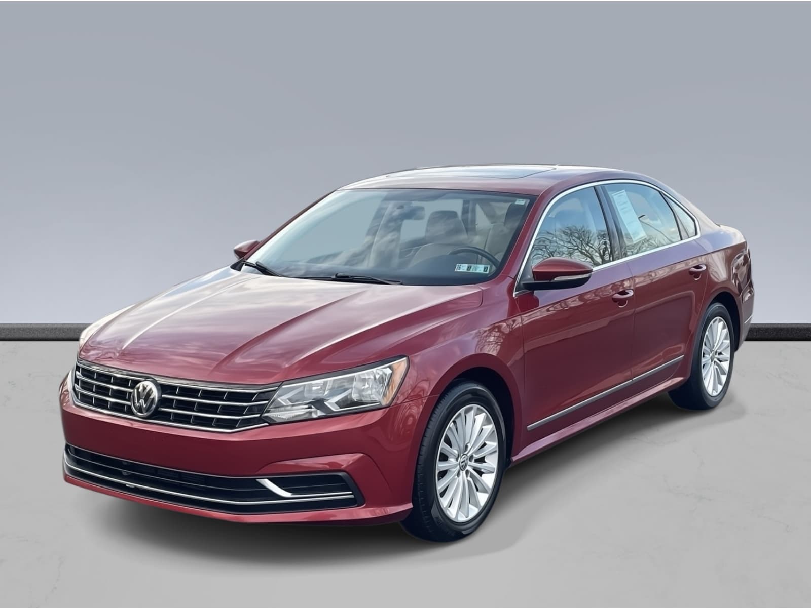 2016 Volkswagen Passat SE's photo