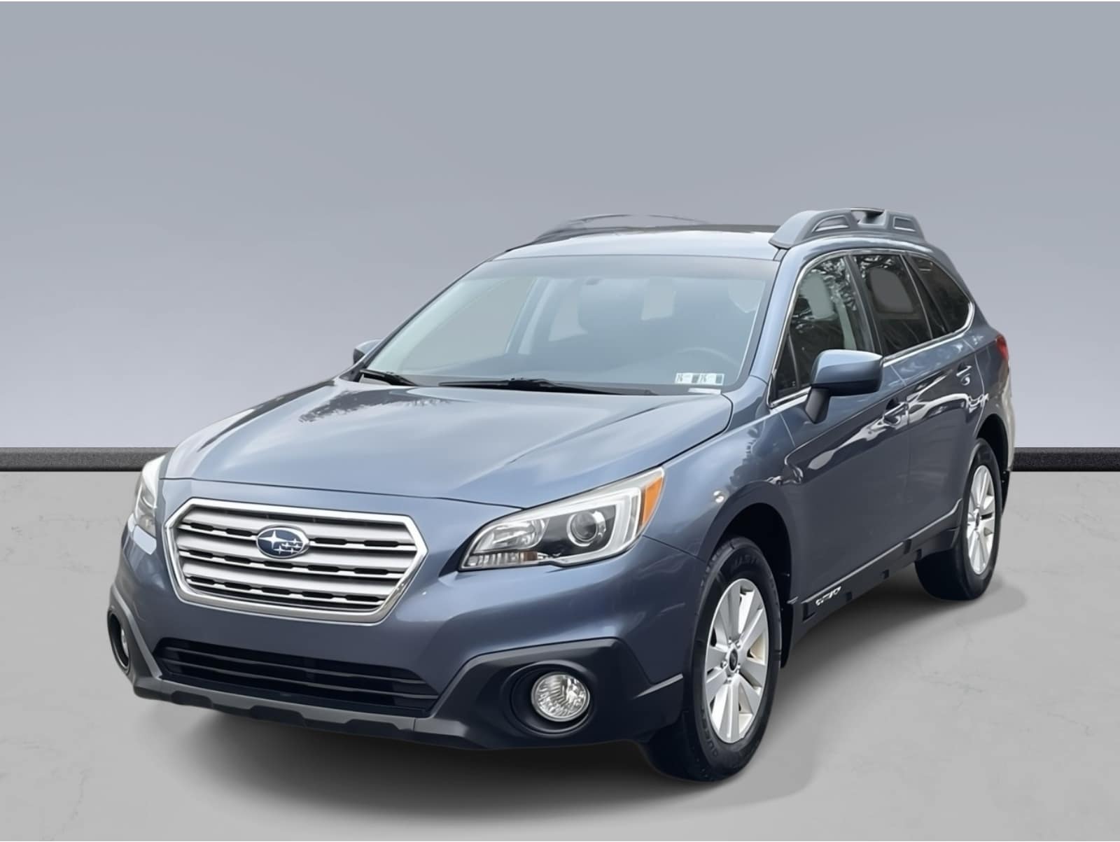 2015 Subaru Outback Premium's photo