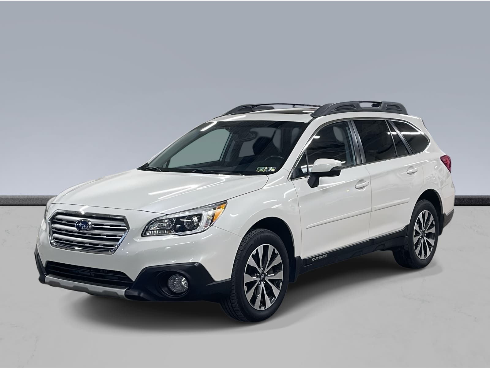 2016 Subaru Outback Limited's photo