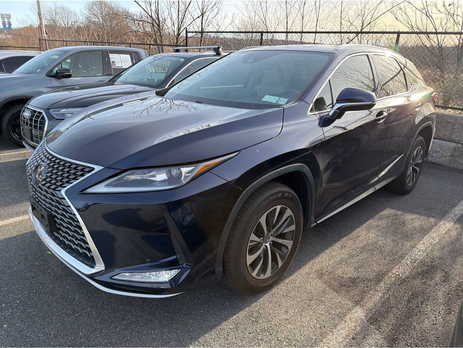2022 Lexus RX 350's photo