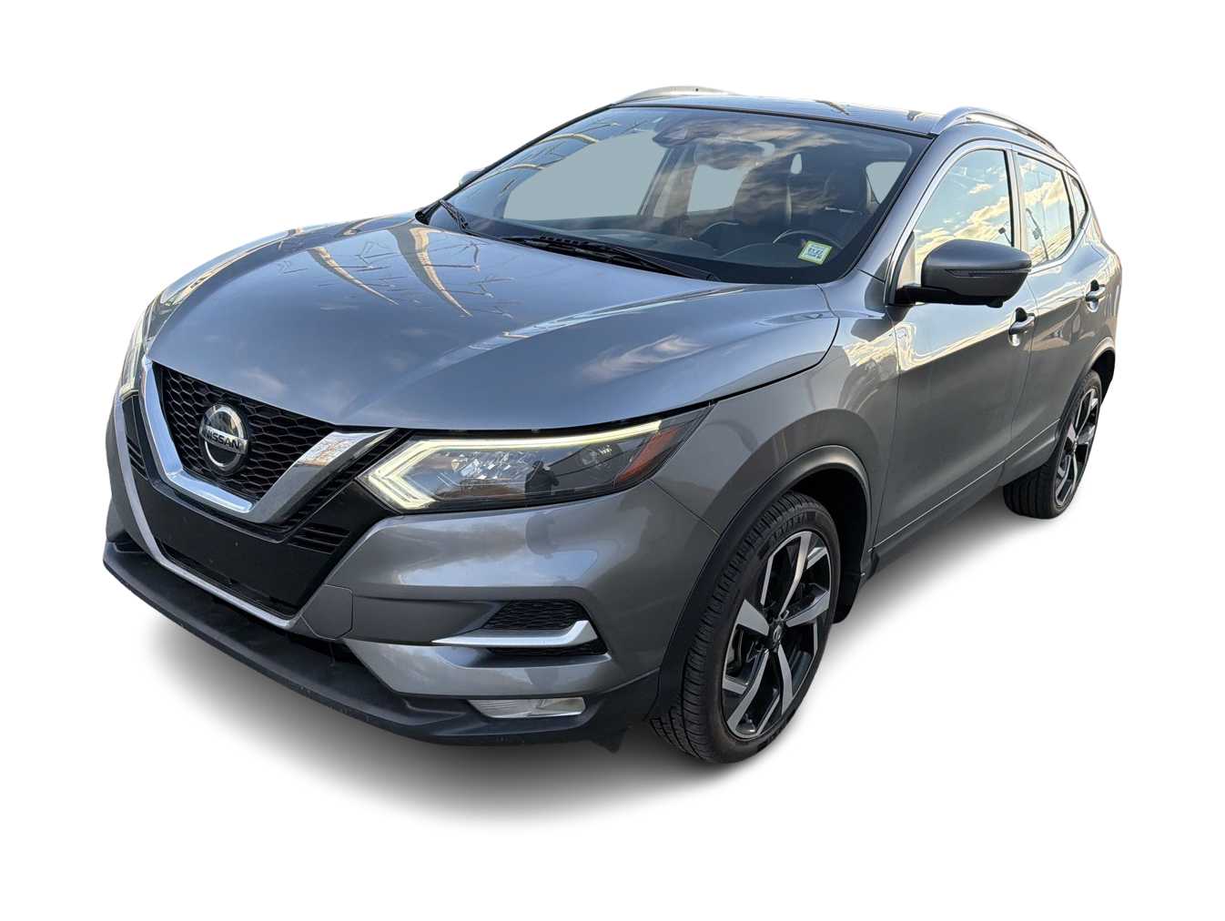 Thumbnail: 2022 Nissan Rogue Sport - 1