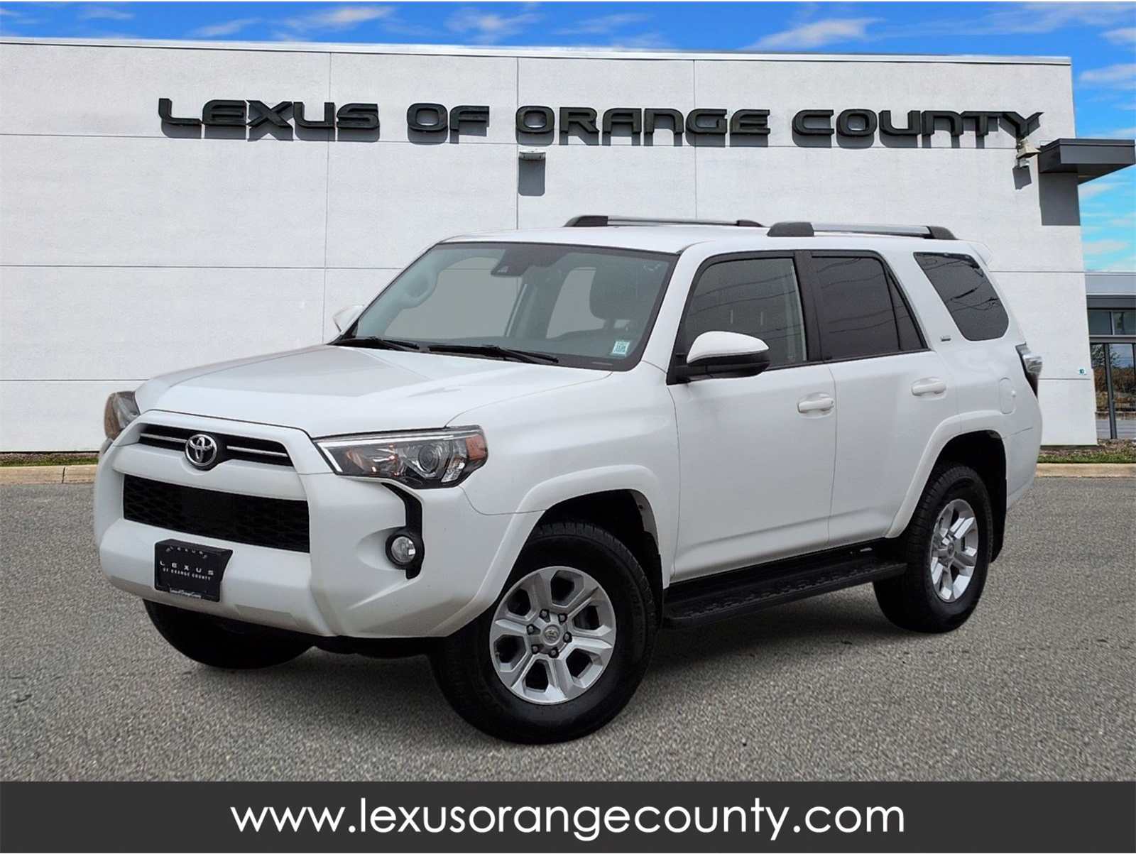2020 Toyota 4Runner SR5's photo