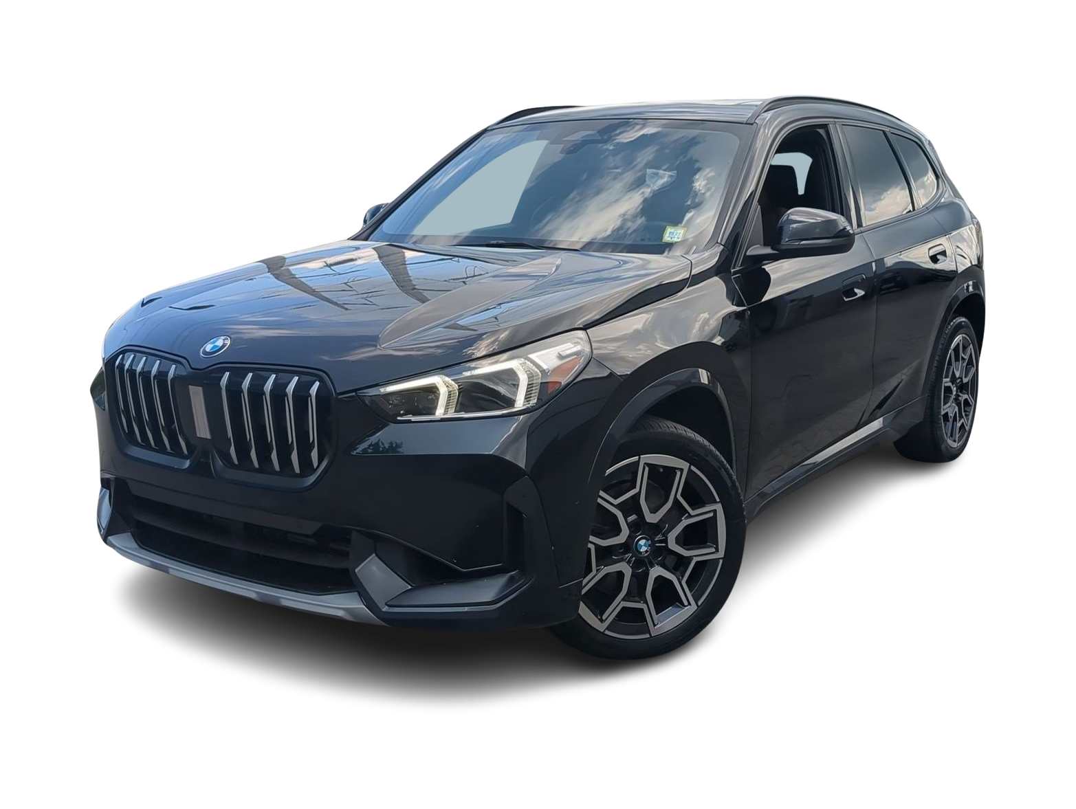 Thumbnail: 2025 BMW X1 - 1