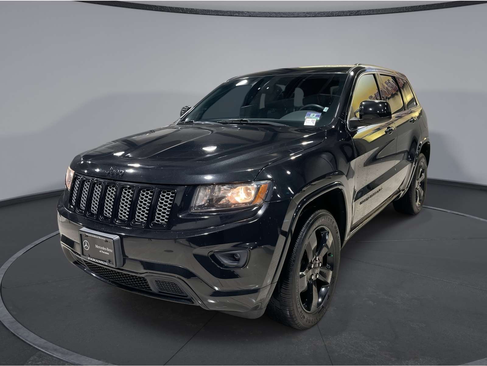 2015 Jeep Grand Cherokee Altitude's photo