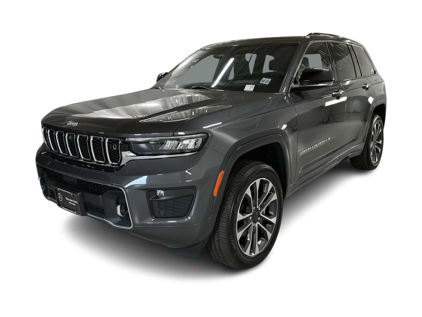 2022 Jeep Grand Cherokee Overland -
                Paramus, NJ