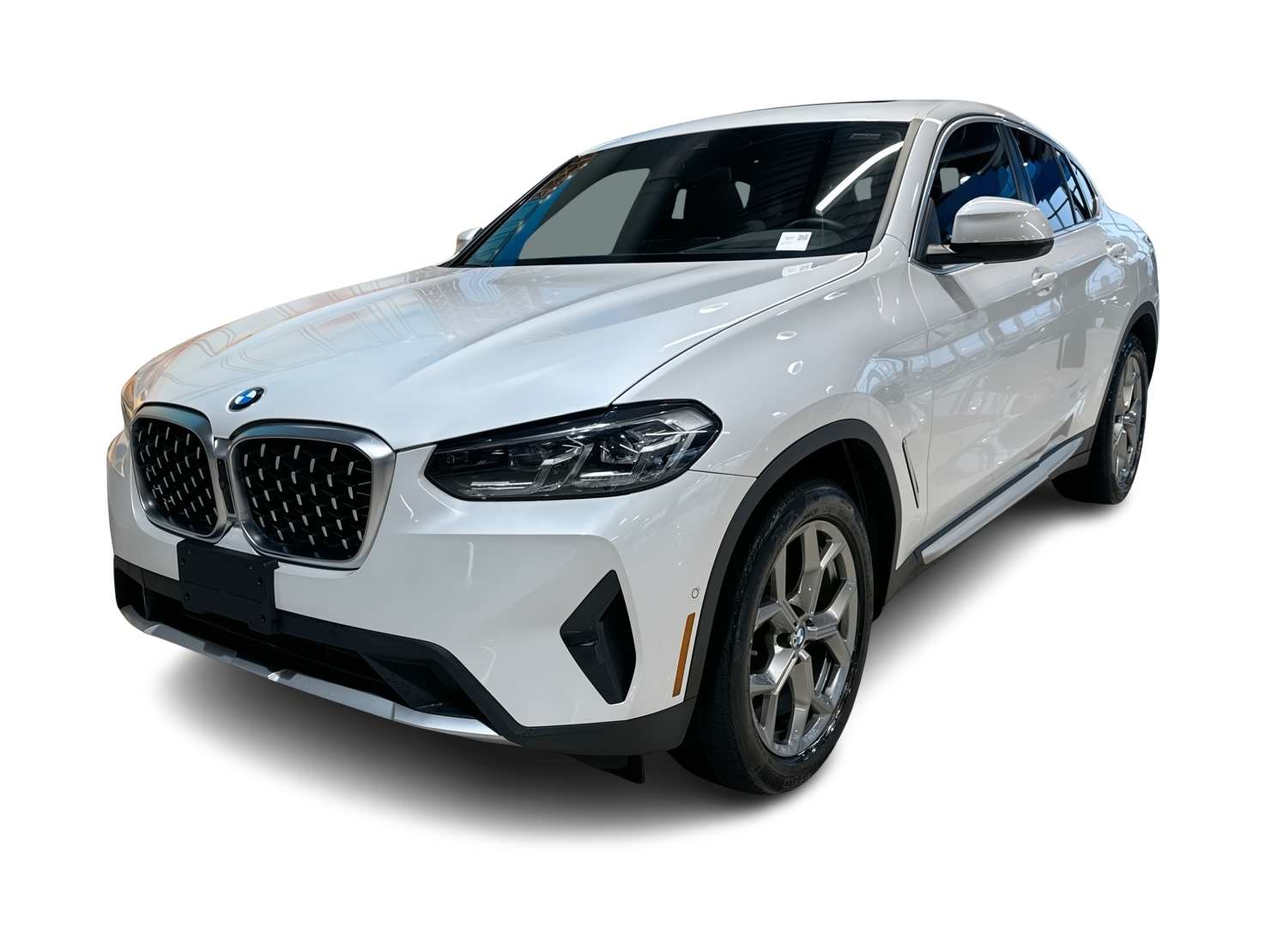 Thumbnail: 2023 BMW X4 - 1