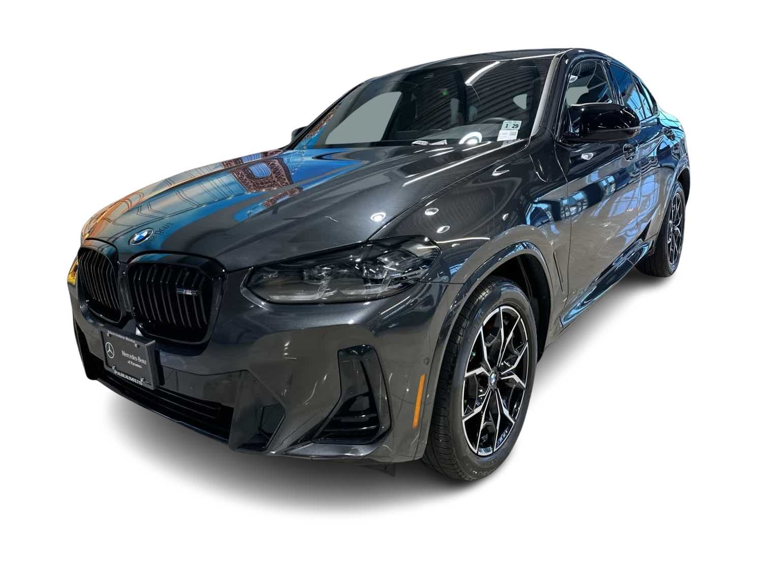 Thumbnail: 2024 BMW X4 - 1