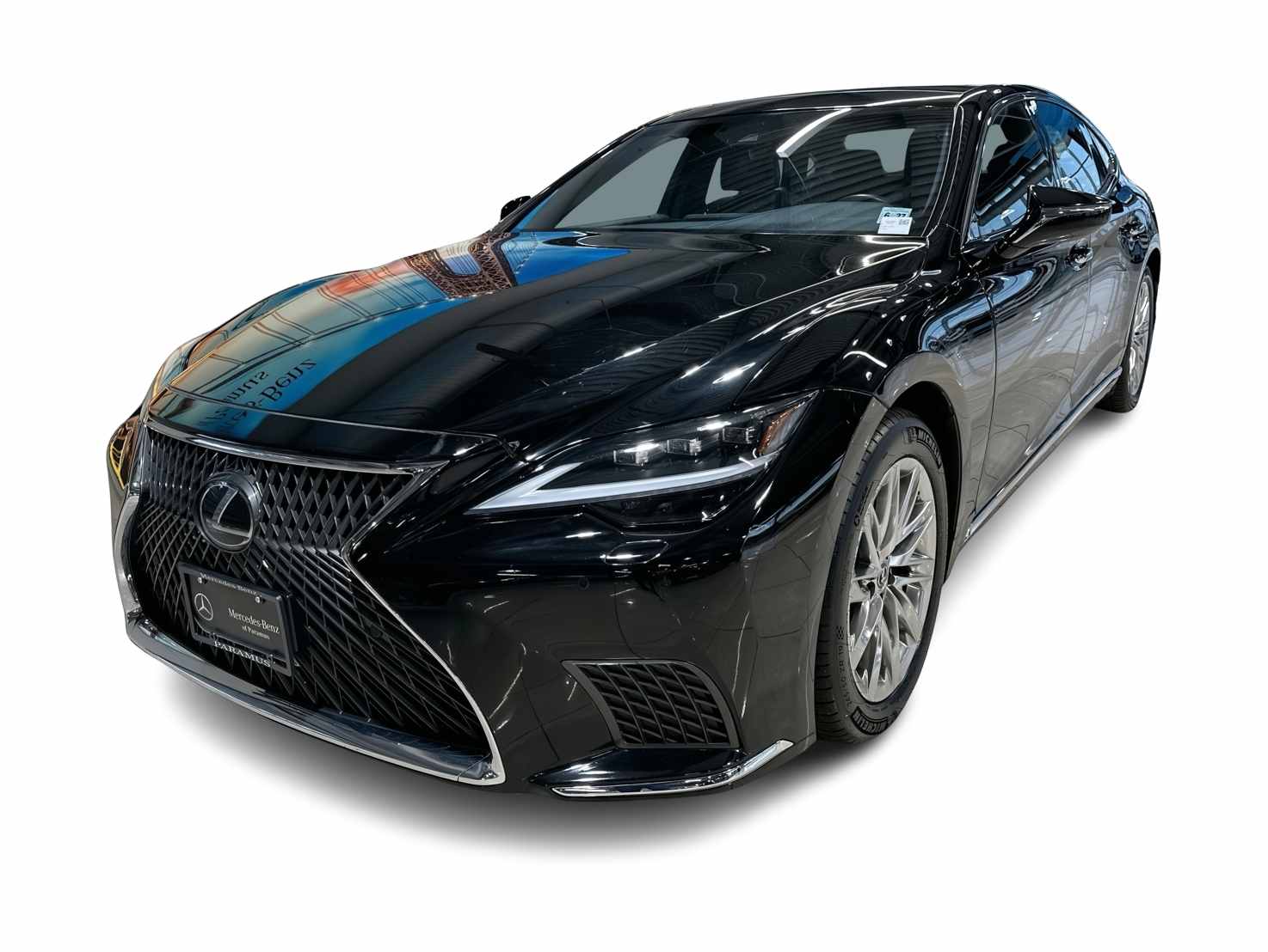 Thumbnail: 2022 Lexus LS - 1