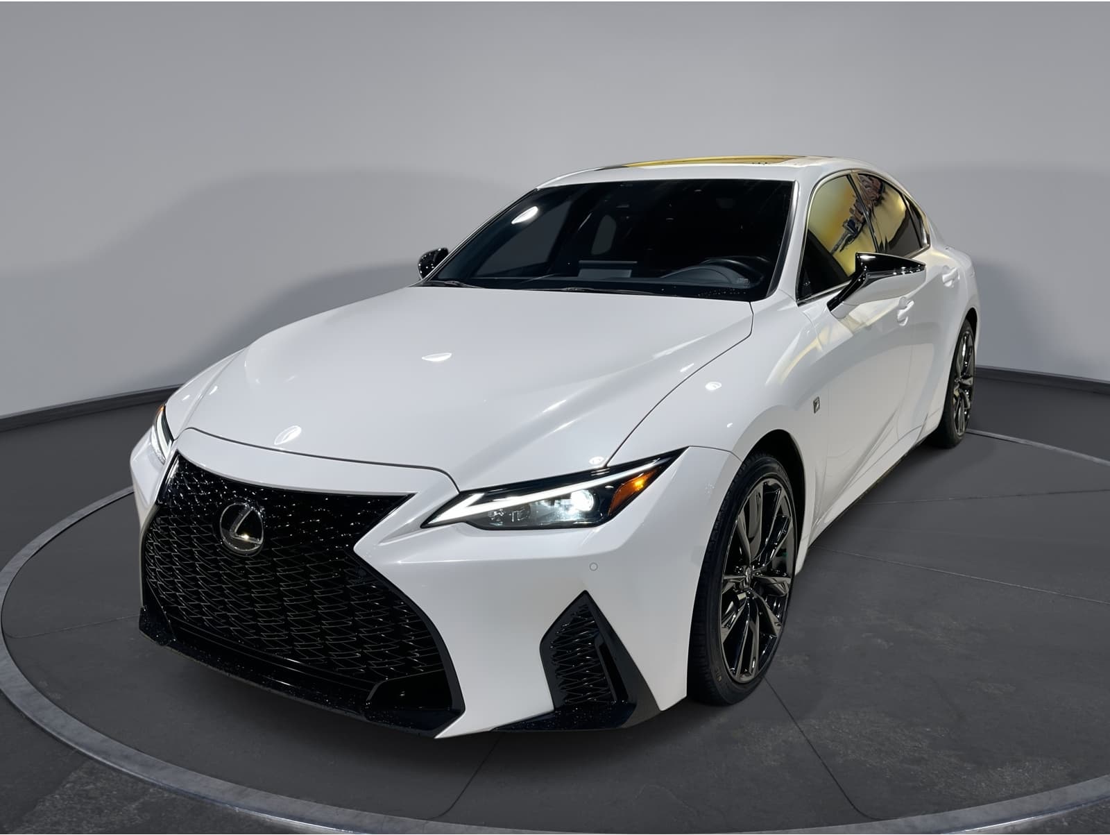2023 Lexus IS Base's photo