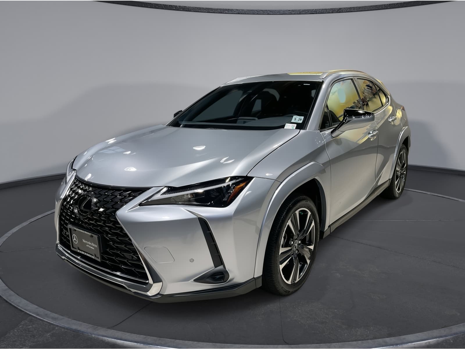 2024 Lexus UX Hybrid 250h Premium's photo