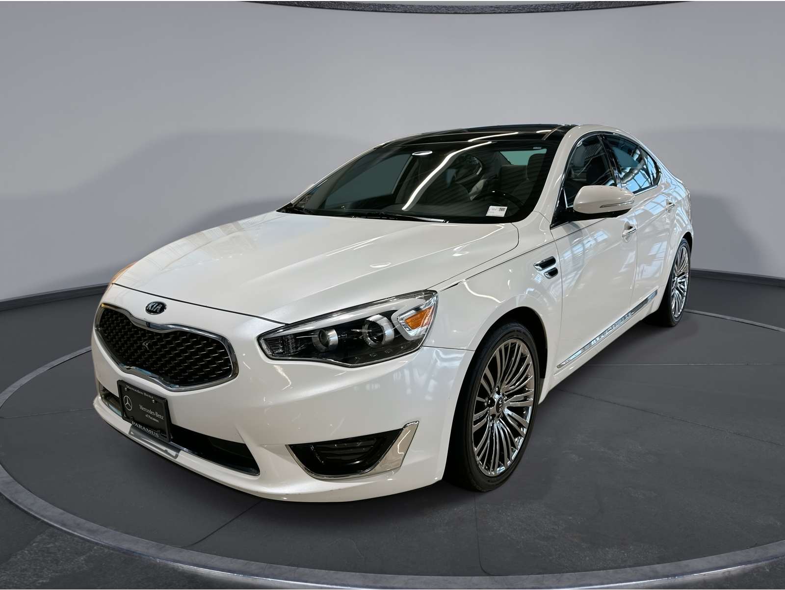 2016 Kia Cadenza Limited