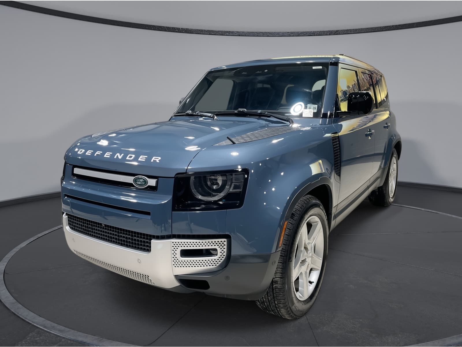 2021 Land Rover Defender SE