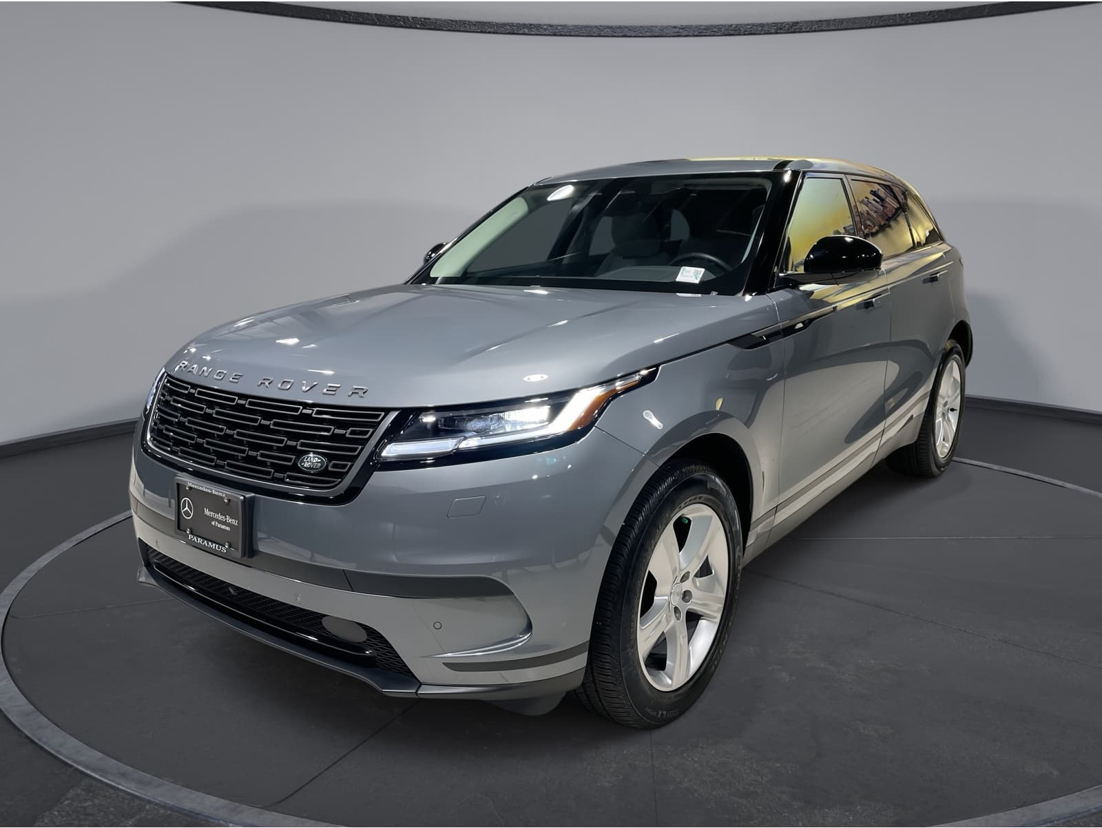 2025 Land Rover Range Rover Velar S