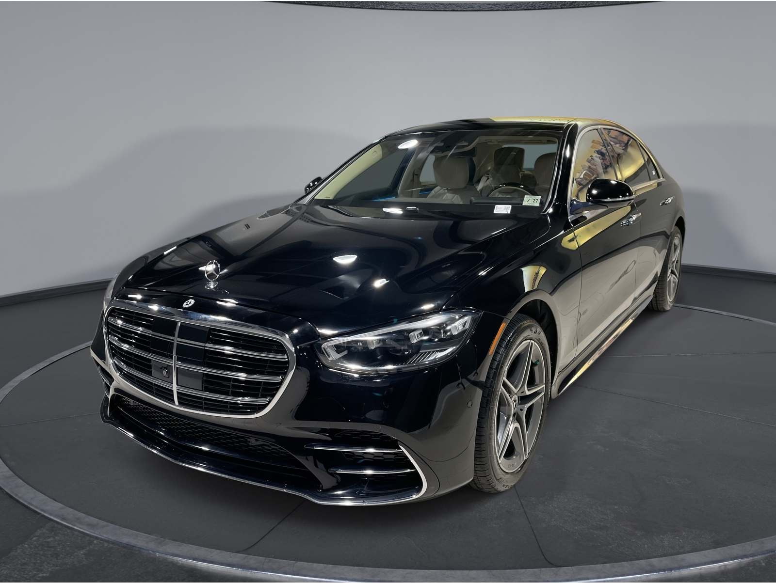 2022 Mercedes-Benz S-Class S 580's photo