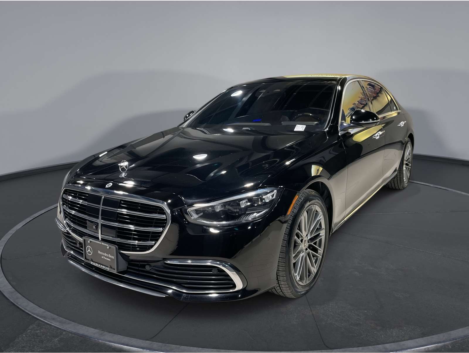 2022 Mercedes-Benz S-Class S 580's photo
