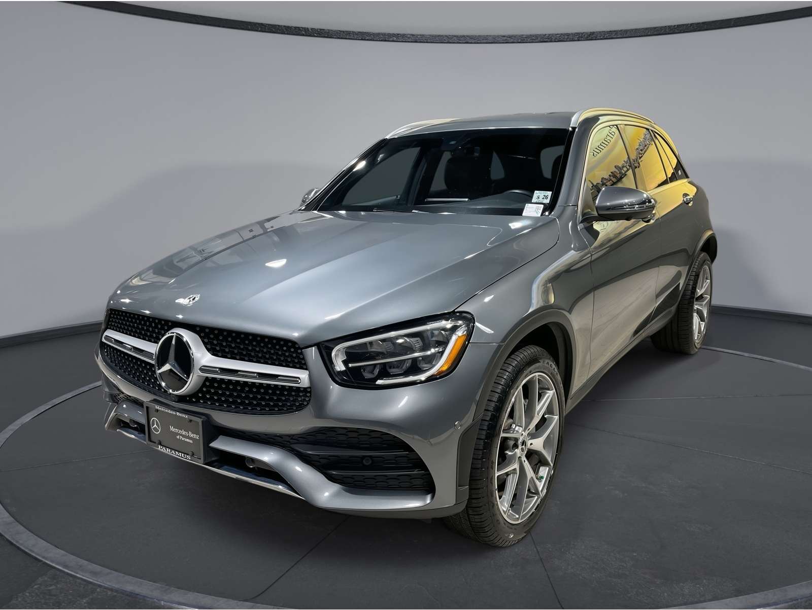 2021 Mercedes-Benz GLC GLC300's photo