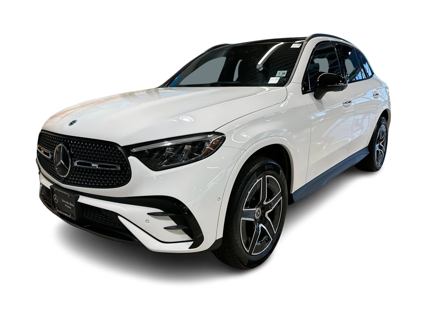 Thumbnail: 2025 Mercedes-Benz GLC - 1