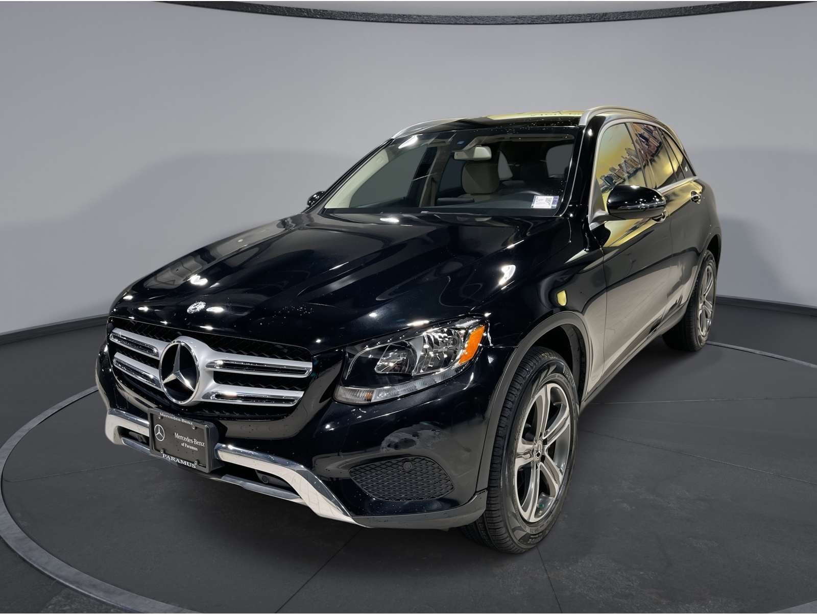 2019 Mercedes-Benz GLC GLC300's photo
